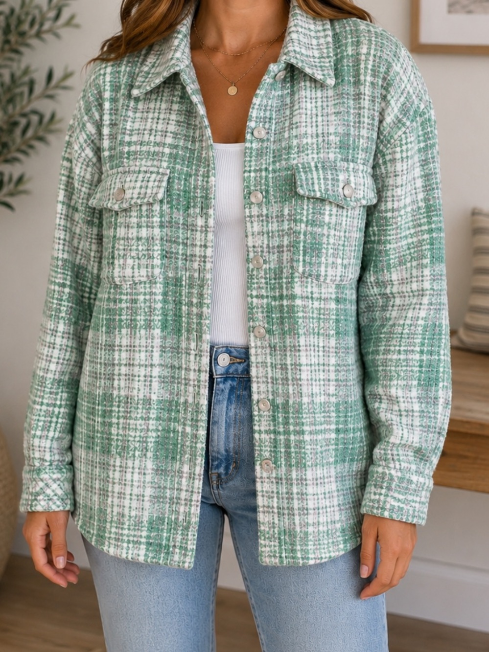 Forever 21 Green and Cream Plaid Shacket w/Pearl Accent Buttons-Size Medium